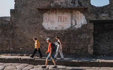 Pompeii: Skip-the-Line Entry Ticket with App Audio Guide