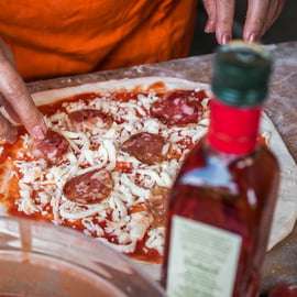Sorrento: Zajęcia z robienia pizzy w szkole gotowania Tirabusciò