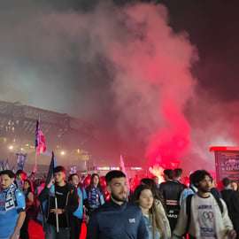 Naples : Stade Maradona : visite guidée à pied de l'extérieur