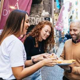 Visite culinaire à pied de Naples : street food, limoncello