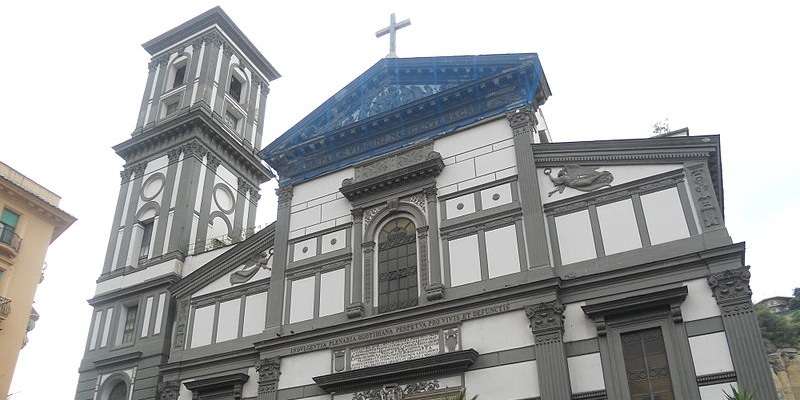 Kościół Santa Maria di Piedigrotta