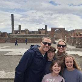 Pompeii: Skip-the-Line Private Tour for Kids and Families