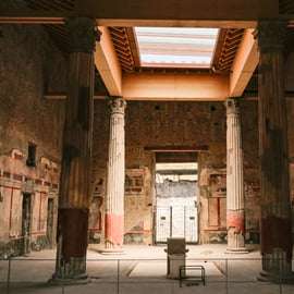De Sorrento: Excursão de meio dia a Pompeia sem fila