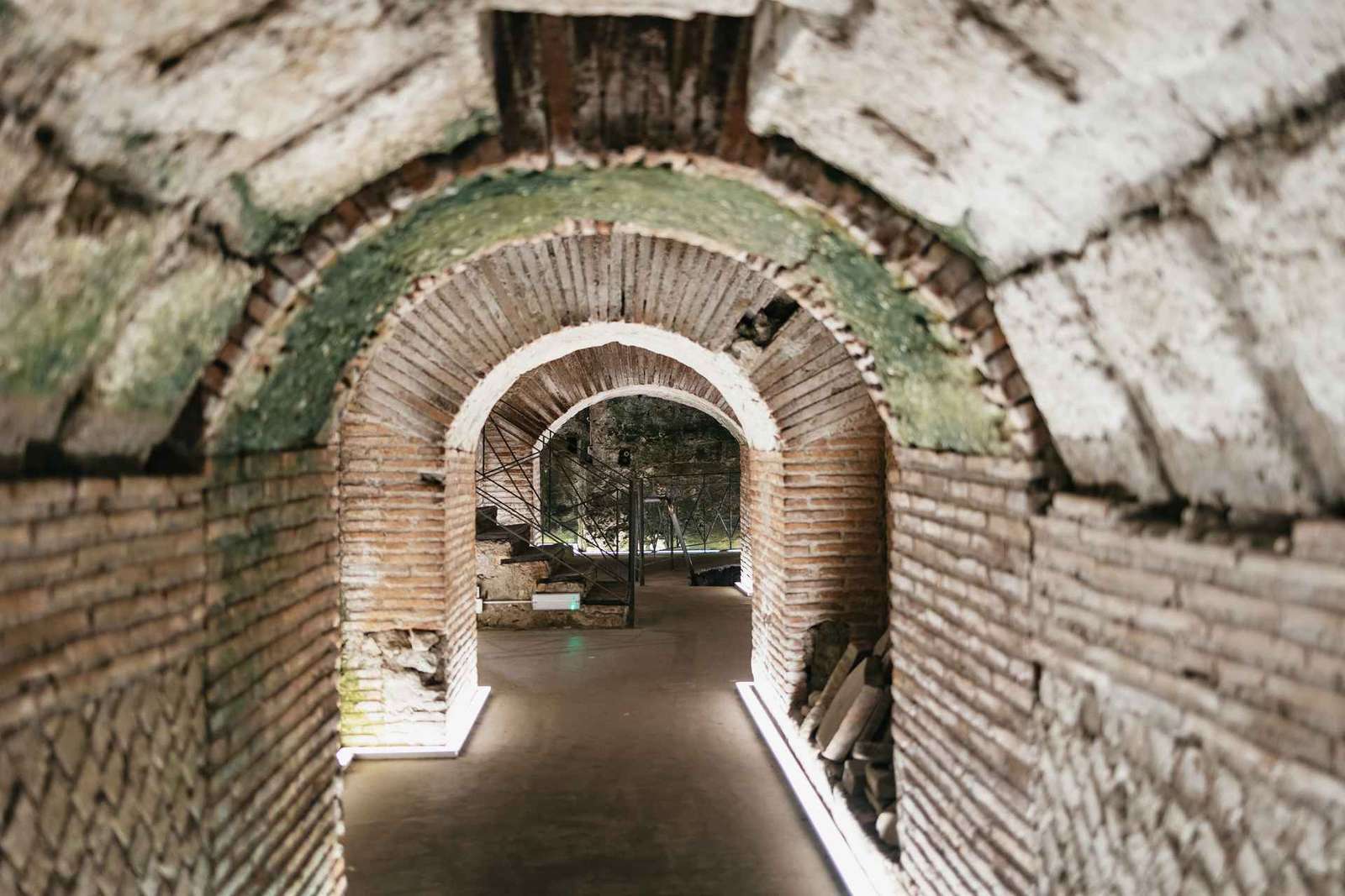 Naples Underground Tour with Skip-the-Line Entry