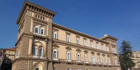 Palazzo Caravita di Sirignano