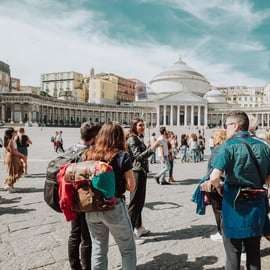 Naples : Visite en petit groupe du palais royal et des quartiers espagnols