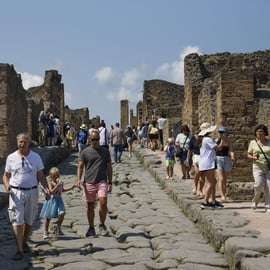 Visita guiada a Pompeia com transfer de Nápoles e bilhete