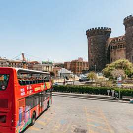 Bus touristique de Naples : deux lignes, billet 24 heures