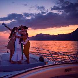 Positano: Gedeelde boottocht bij zonsondergang
