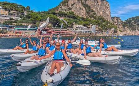 Capri: Caves and Beaches Kayaking Tour
