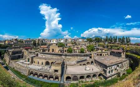 Herculaneum: 2-Hour Skip-the-Line Tour from Sorrento