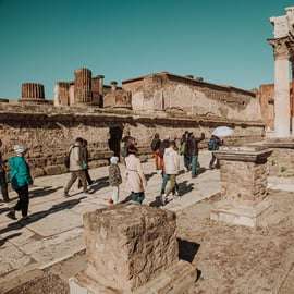 Pompeii Guided Tour with an Archaeologist and Local Guide