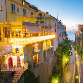 Rondrit Amalfikust met Ravello: dagtrip vanaf Napels