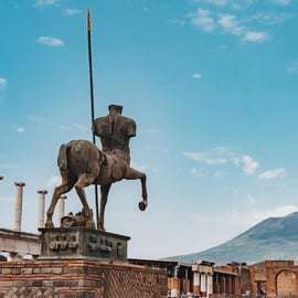 Z portu w Neapolu: Wycieczka z biletami na Wezuwiusz i Pompeje