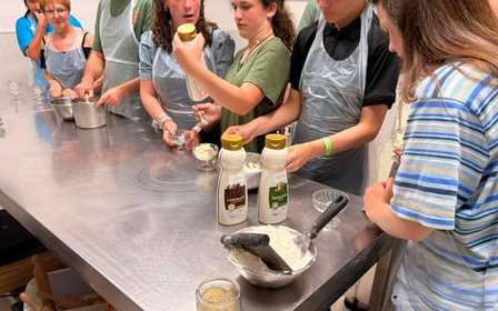 Pizza and Gelato Making Class in Naples, with Certificate