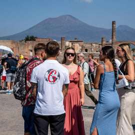 Excursão a Pompeia saindo de Nápoles com guia e bilhete