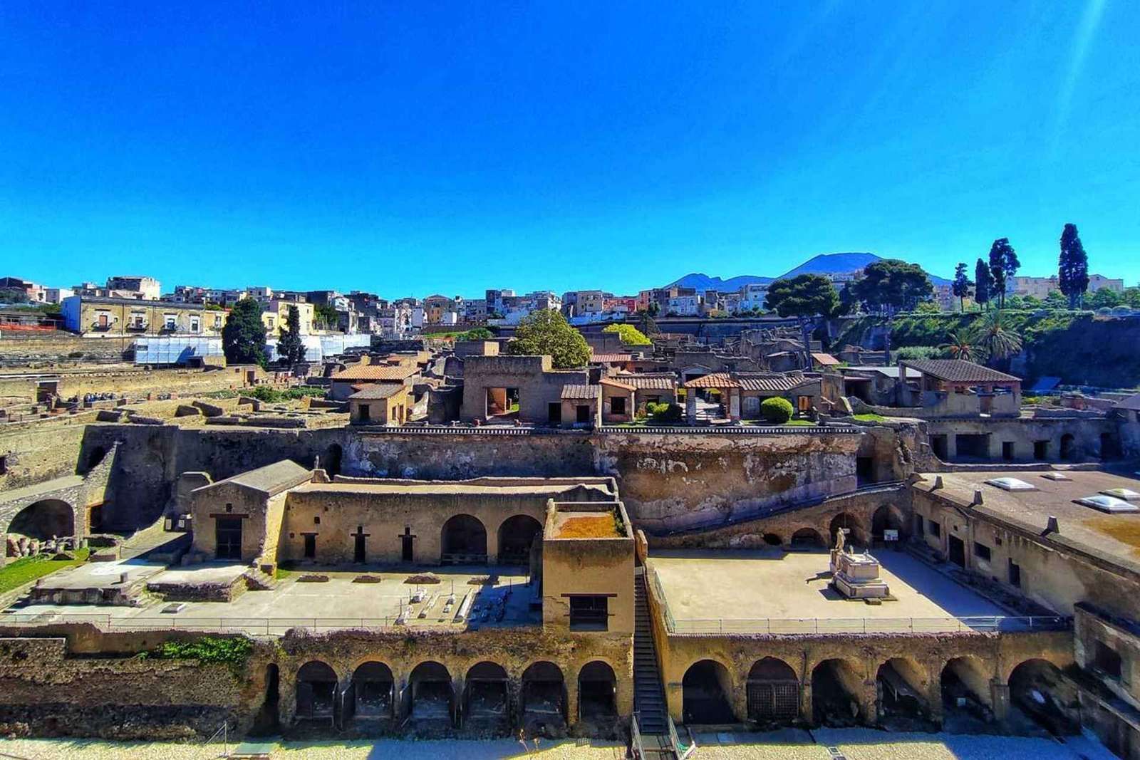 Herculaneum s archeologickým průvodcem a vstupenkou