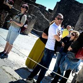 Prohlídka Pompejí s archeologem: sraz na Piazza Esedra